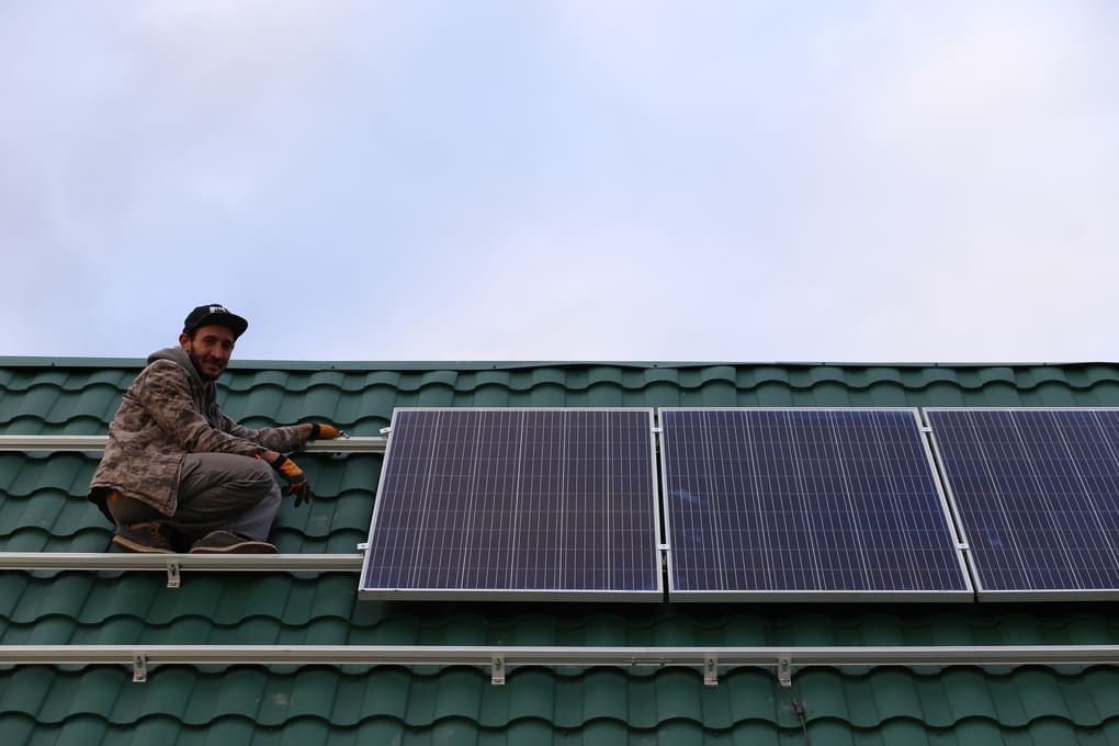 Paneles solares en Guatemala: cómo funcionan y por qué son la mejor opción